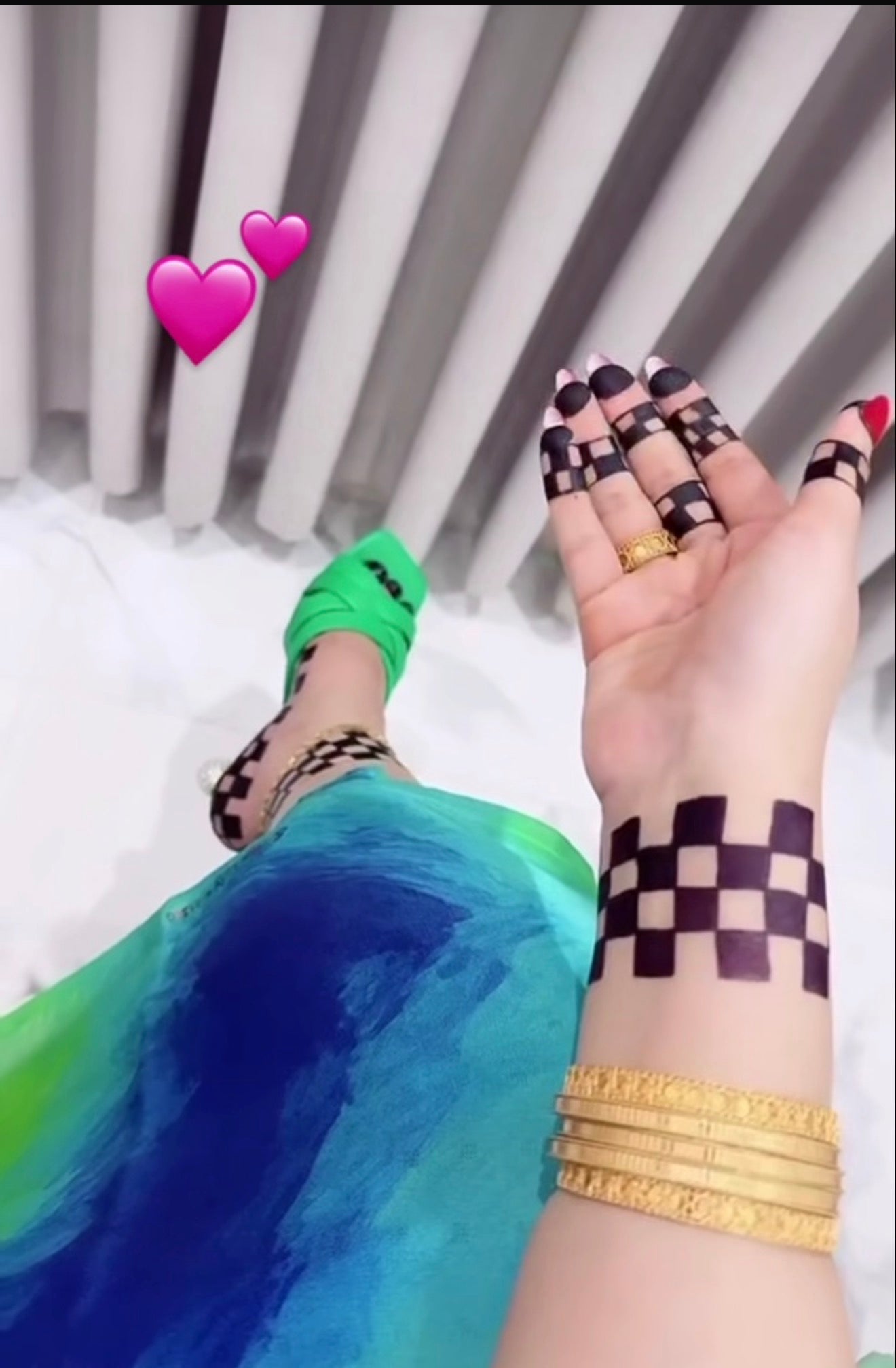 حنة شكل ٣٠